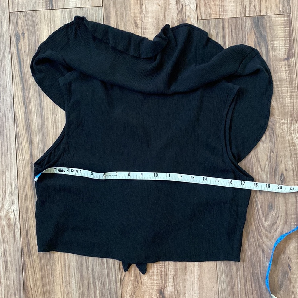 Crop top - Picture 6 of 7